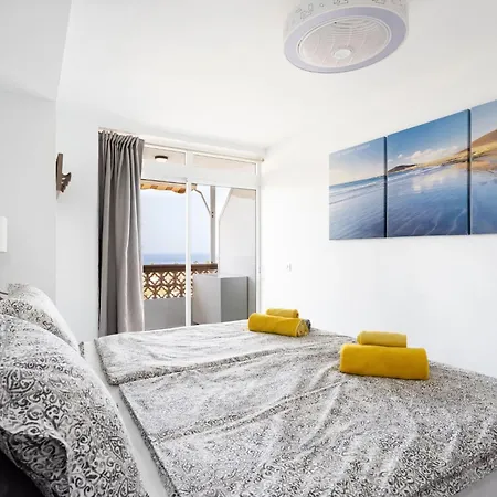 In Und Panoramablick By Interhome 팔름-마르