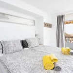 In Und Panoramablick By Interhome דירה *